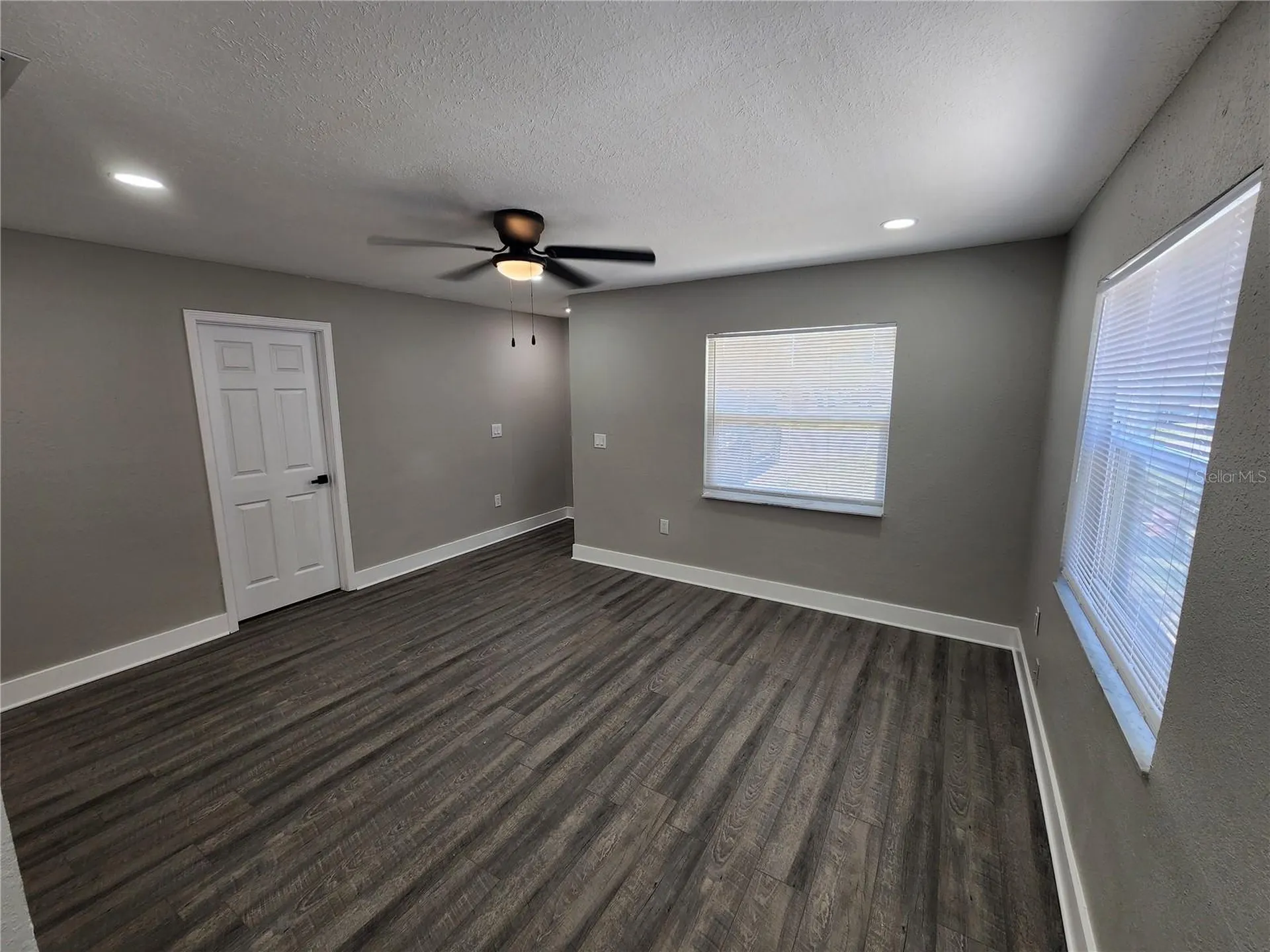 1211 62nd Avenue E Bradenton FL 34203