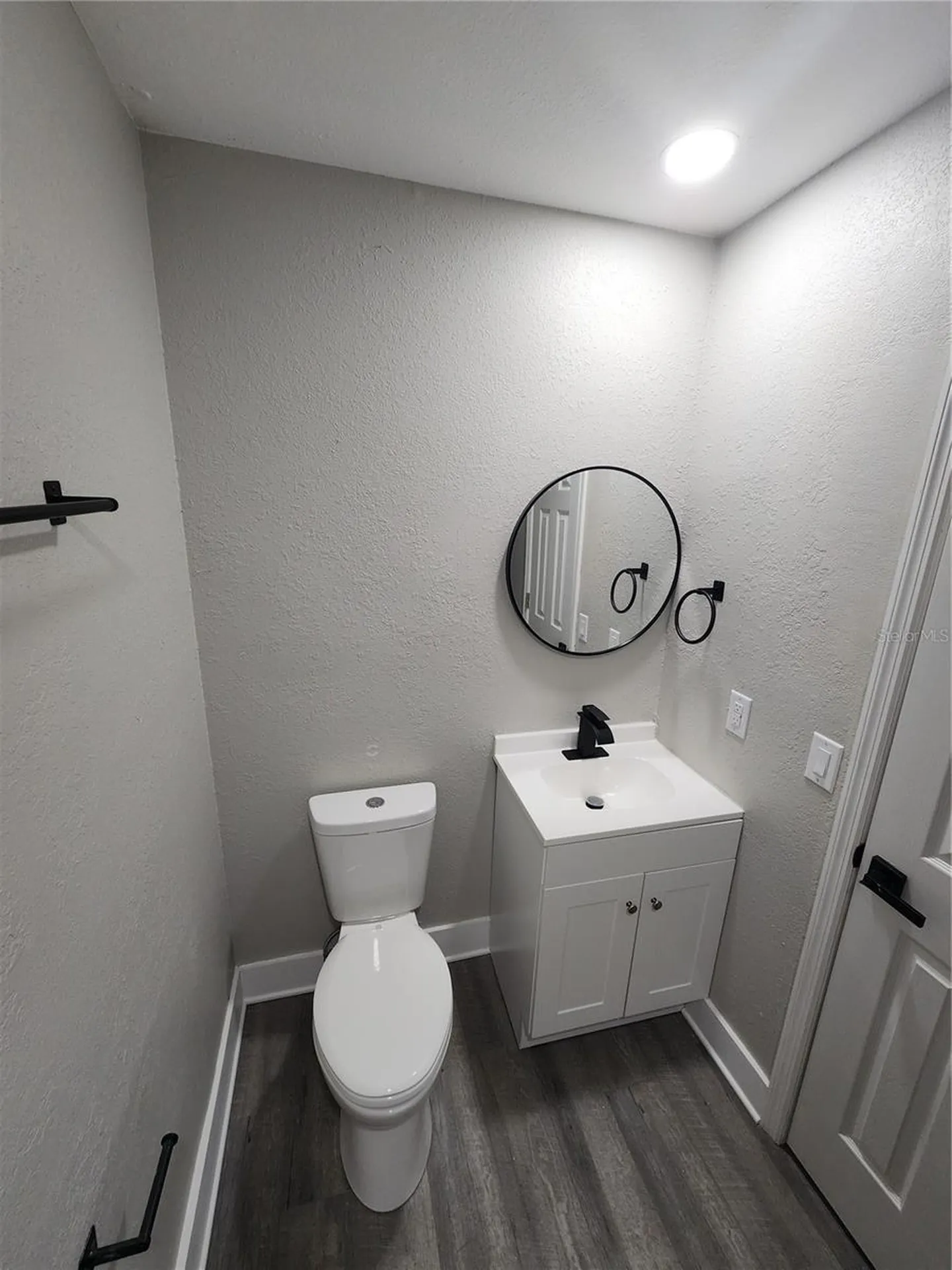 1211 62nd Avenue E Bradenton FL 34203