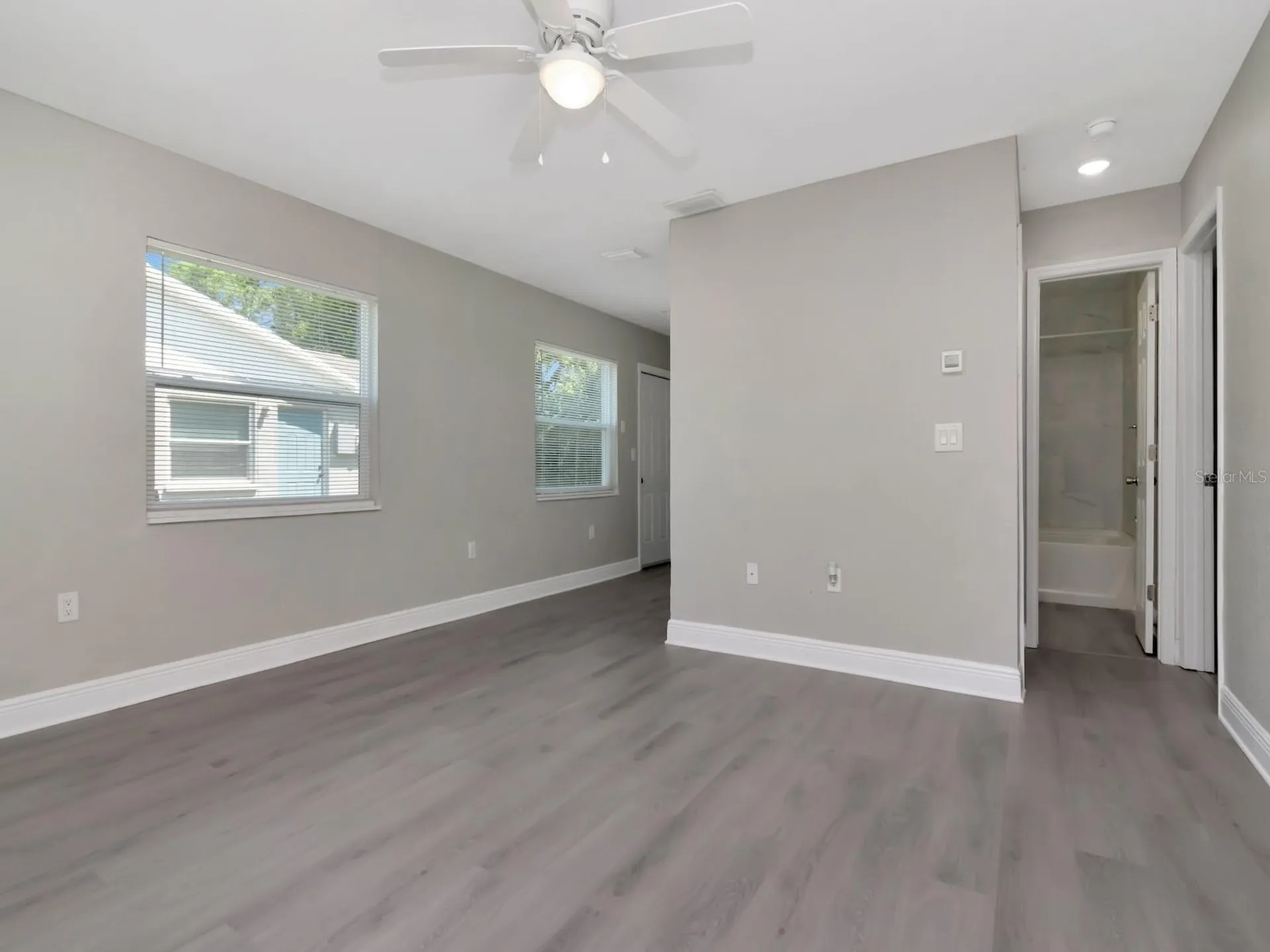 1211 62nd Avenue E Bradenton FL 34203