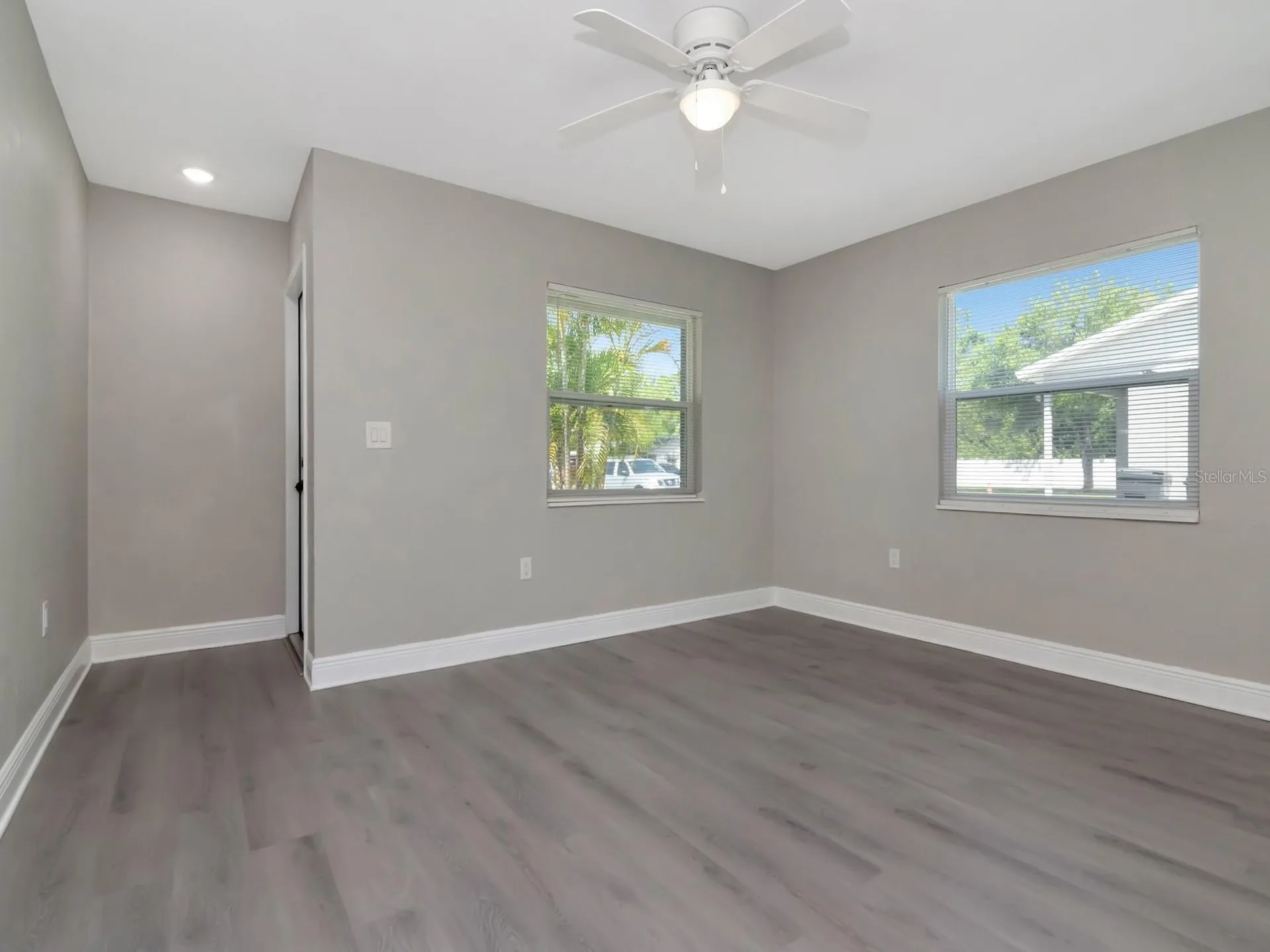 1211 62nd Avenue E Bradenton FL 34203
