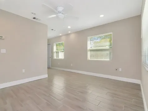 1211 62nd Avenue E Bradenton FL 34203