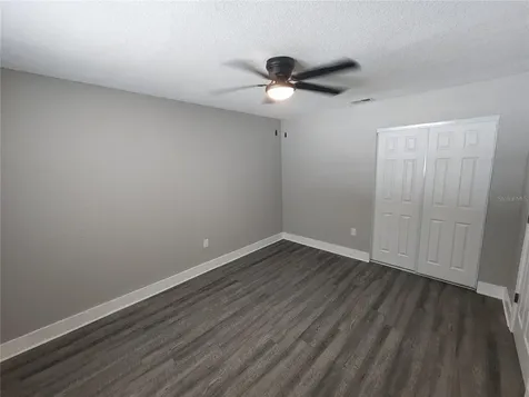 1211 62nd Avenue E Bradenton FL 34203