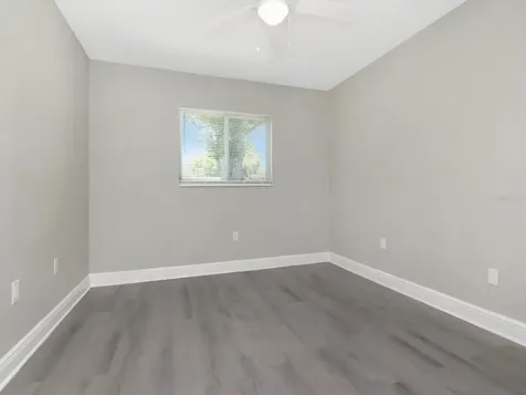 1211 62nd Avenue E Bradenton FL 34203