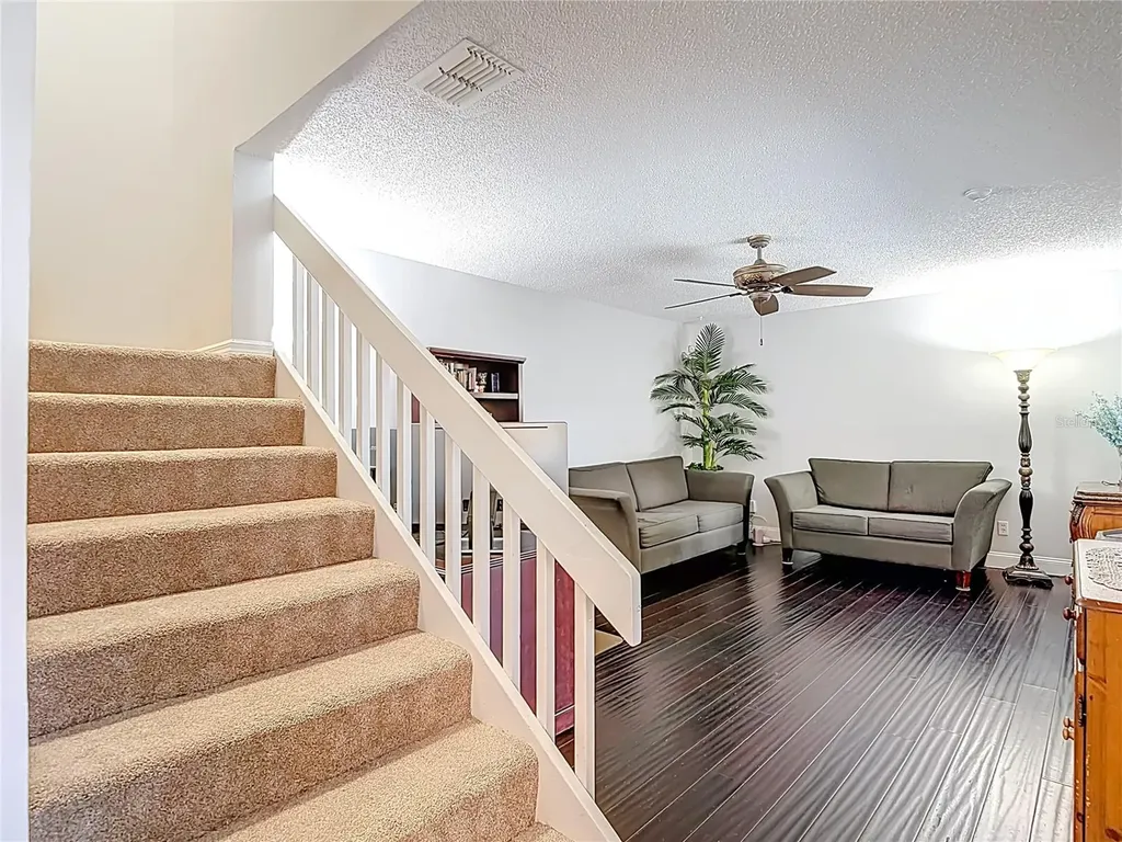 15426 E Pond Woods Drive Tampa FL 33618