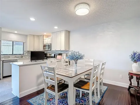 15426 E Pond Woods Drive Tampa FL 33618