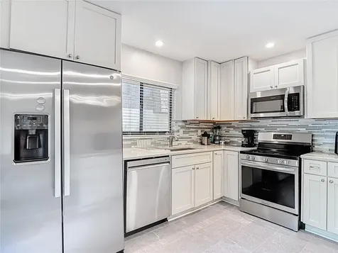 15426 E Pond Woods Drive Tampa FL 33618
