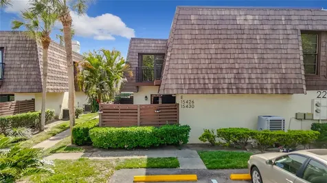 15426 E Pond Woods Drive Tampa FL 33618