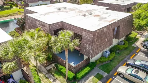 15426 E Pond Woods Drive Tampa FL 33618