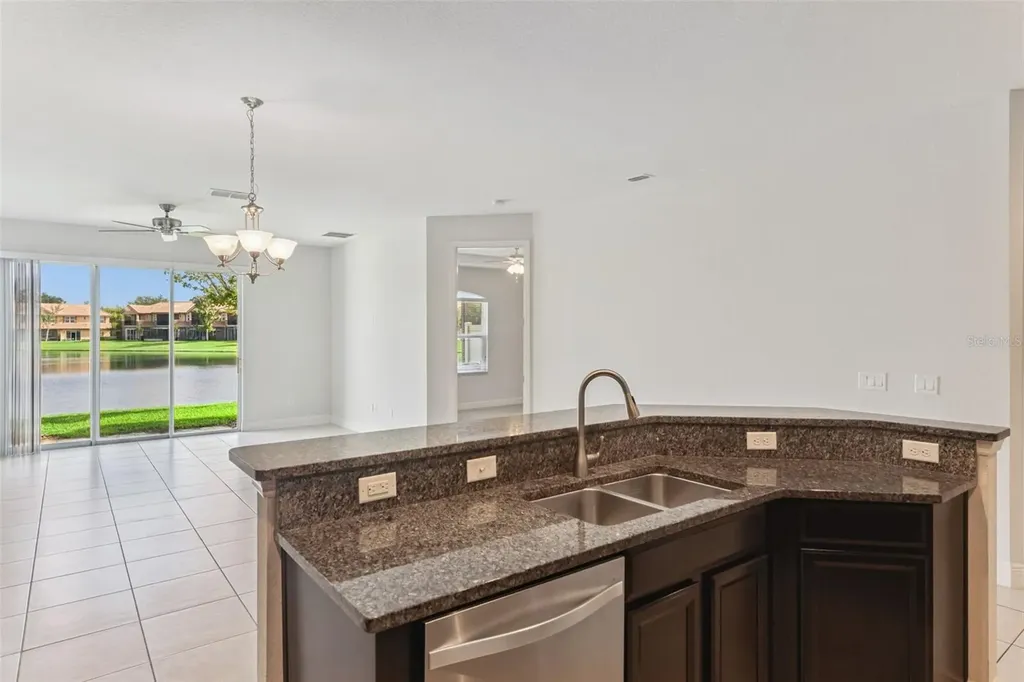 10738 Belfry Circle Orlando FL 32832