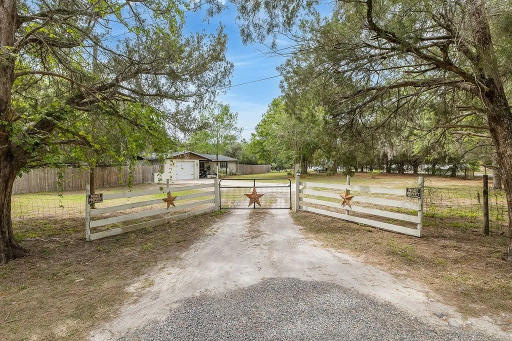 12600 Canton Avenue Hudson FL 34669