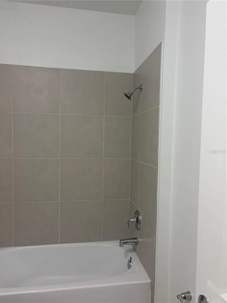 5107 Bridgehaven Road Davenport FL 33837