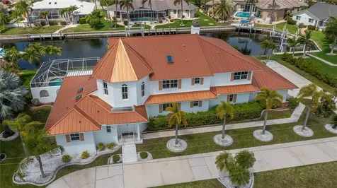5019 Bal Harbor Boulevard Punta Gorda FL 33950