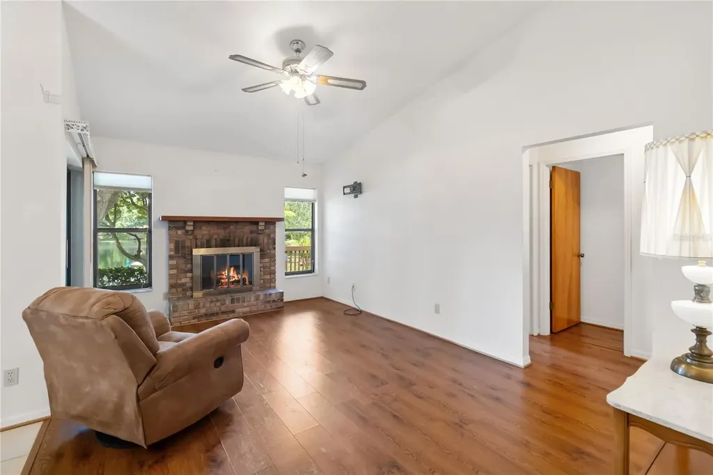 9835 Lakeshore Drive Clermont FL 34711