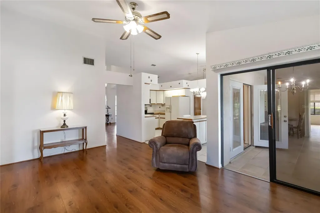 9835 Lakeshore Drive Clermont FL 34711