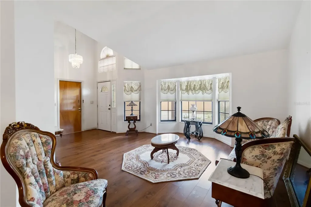 9835 Lakeshore Drive Clermont FL 34711