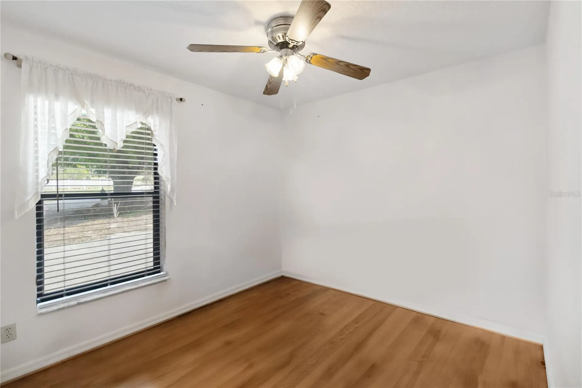 9835 Lakeshore Drive Clermont FL 34711