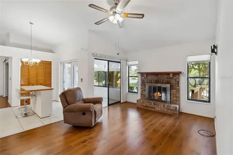 9835 Lakeshore Drive Clermont FL 34711