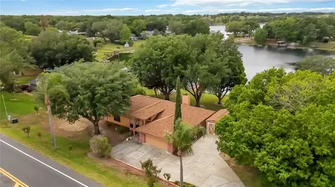 9835 Lakeshore Drive Clermont FL 34711