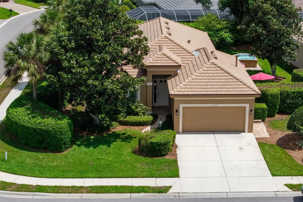 5237 97th Street E Bradenton FL 34211