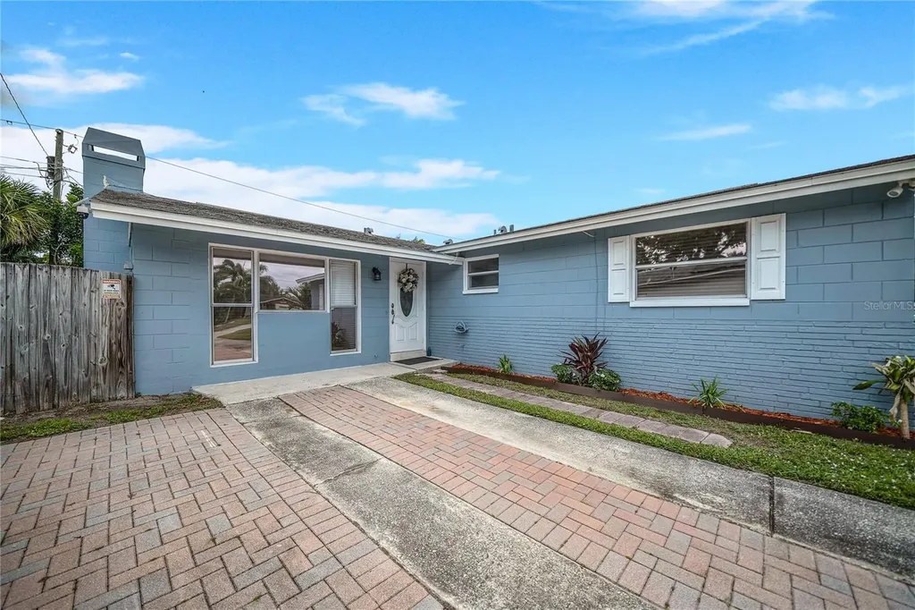 9151 Fairweather Drive Largo FL 33773
