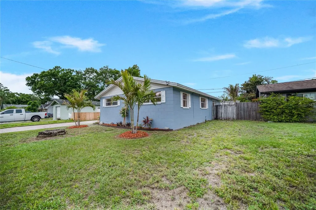 9151 Fairweather Drive Largo FL 33773