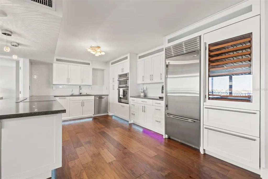 500 Treasure Island Causeway Treasure Island FL 33706