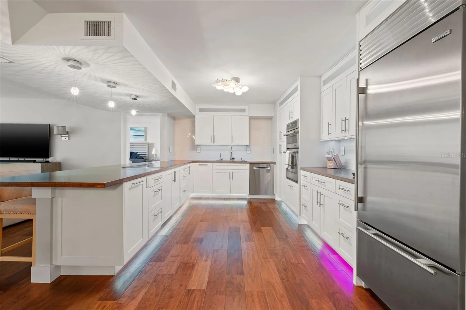 500 Treasure Island Causeway Treasure Island FL 33706