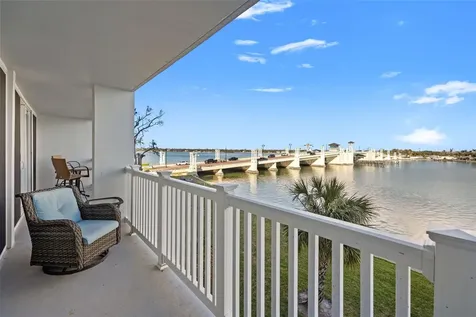 500 Treasure Island Causeway Treasure Island FL 33706