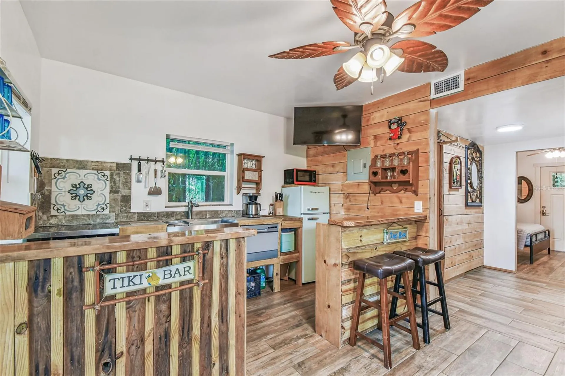 3203 E Yukon Street Tampa FL 33604