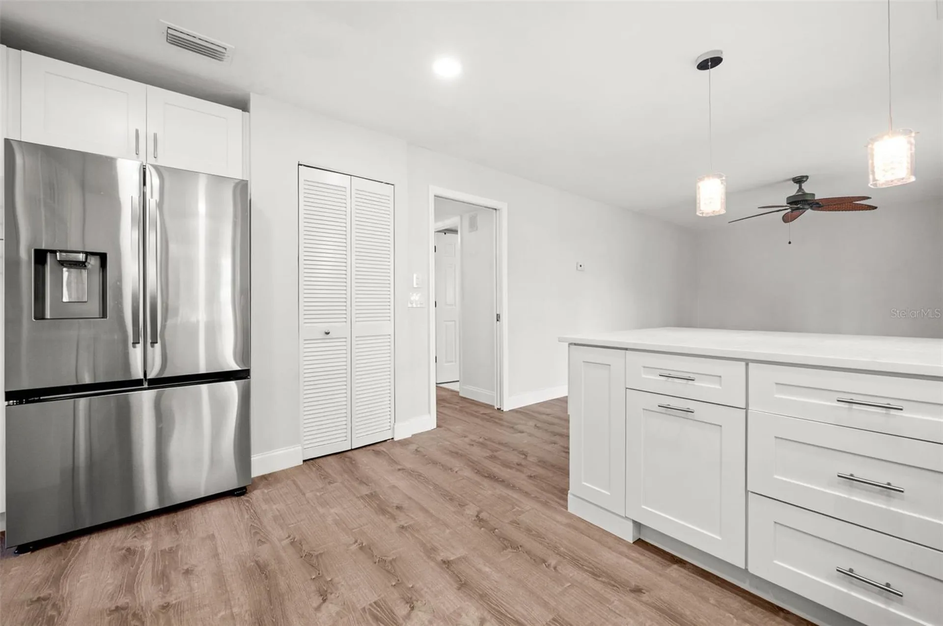 706 SW 51st Terrace Cape Coral FL 33914
