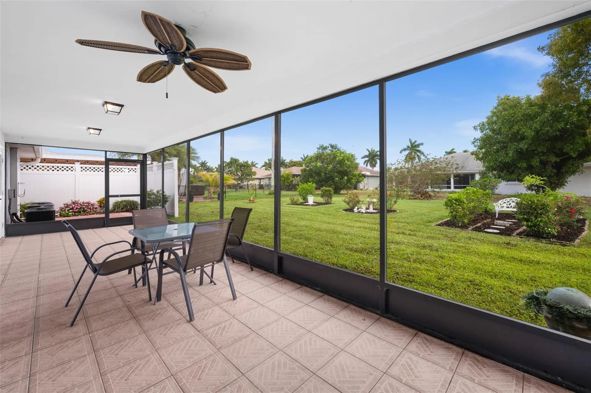 706 SW 51st Terrace Cape Coral FL 33914