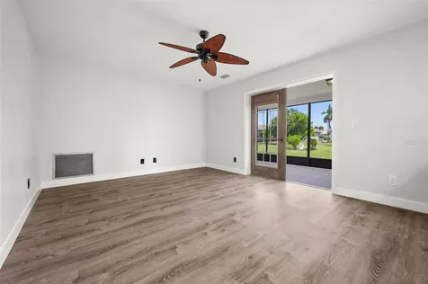 706 SW 51st Terrace Cape Coral FL 33914