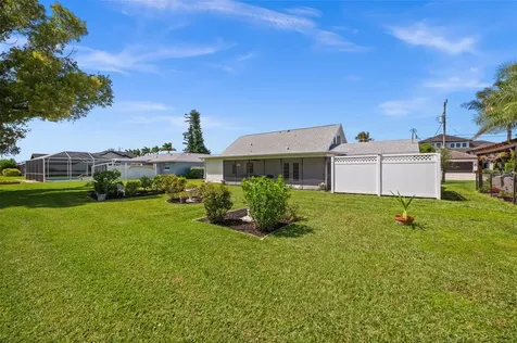 706 SW 51st Terrace Cape Coral FL 33914
