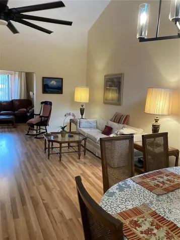 635 Woodridge Drive Fern Park FL 32730