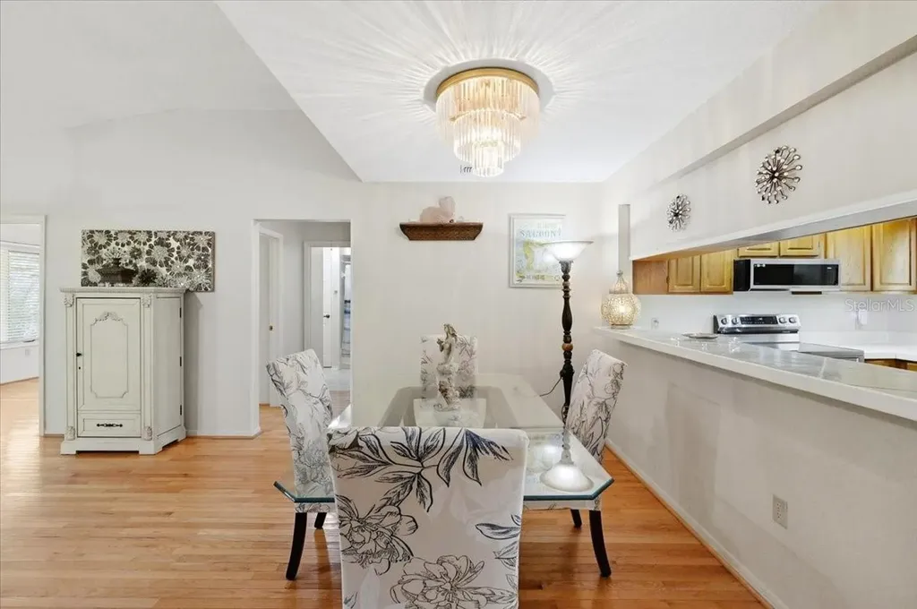 992 Spinnaker Court Tarpon Springs FL 34689
