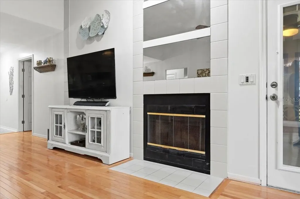 992 Spinnaker Court Tarpon Springs FL 34689