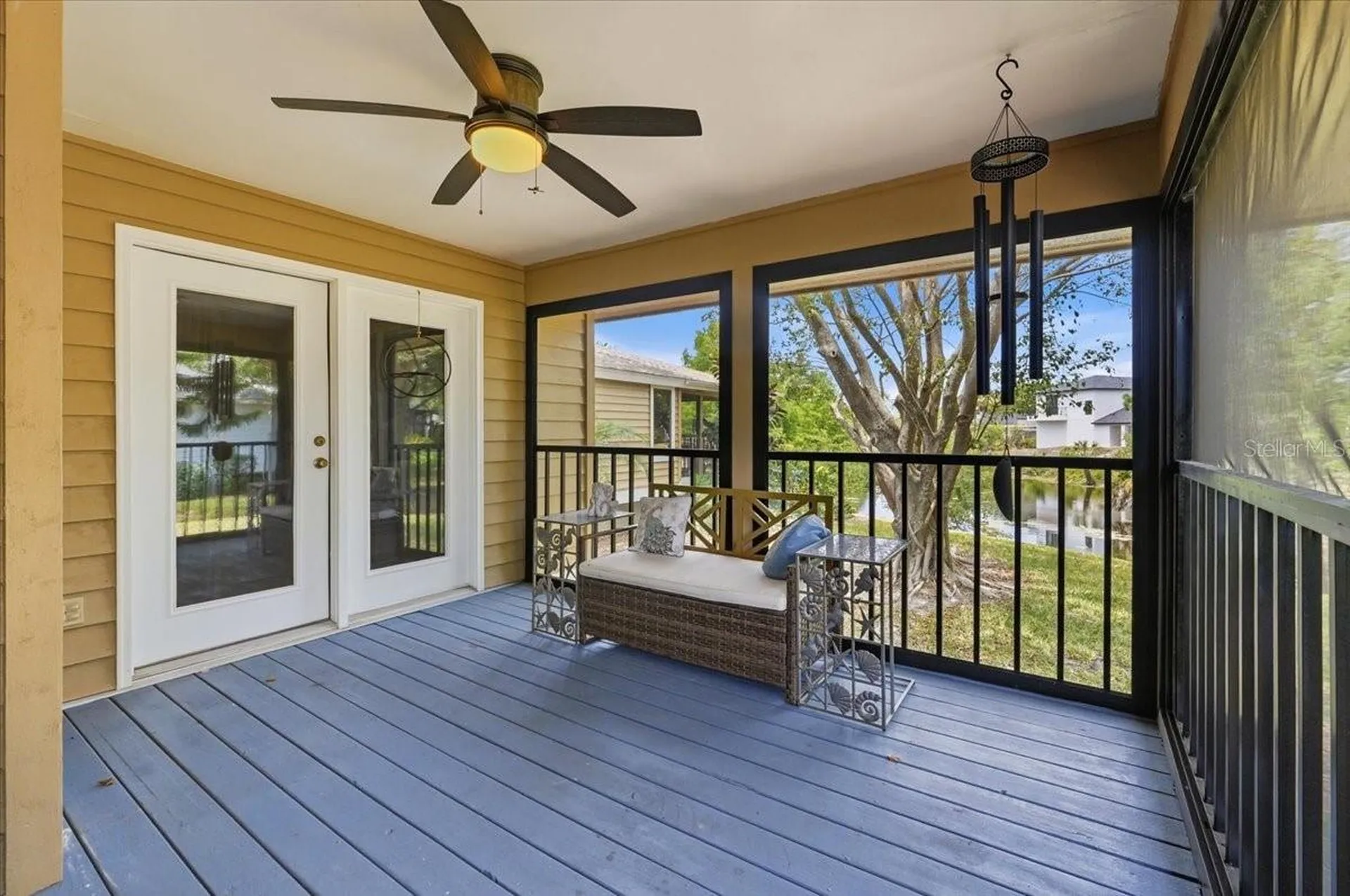 992 Spinnaker Court Tarpon Springs FL 34689