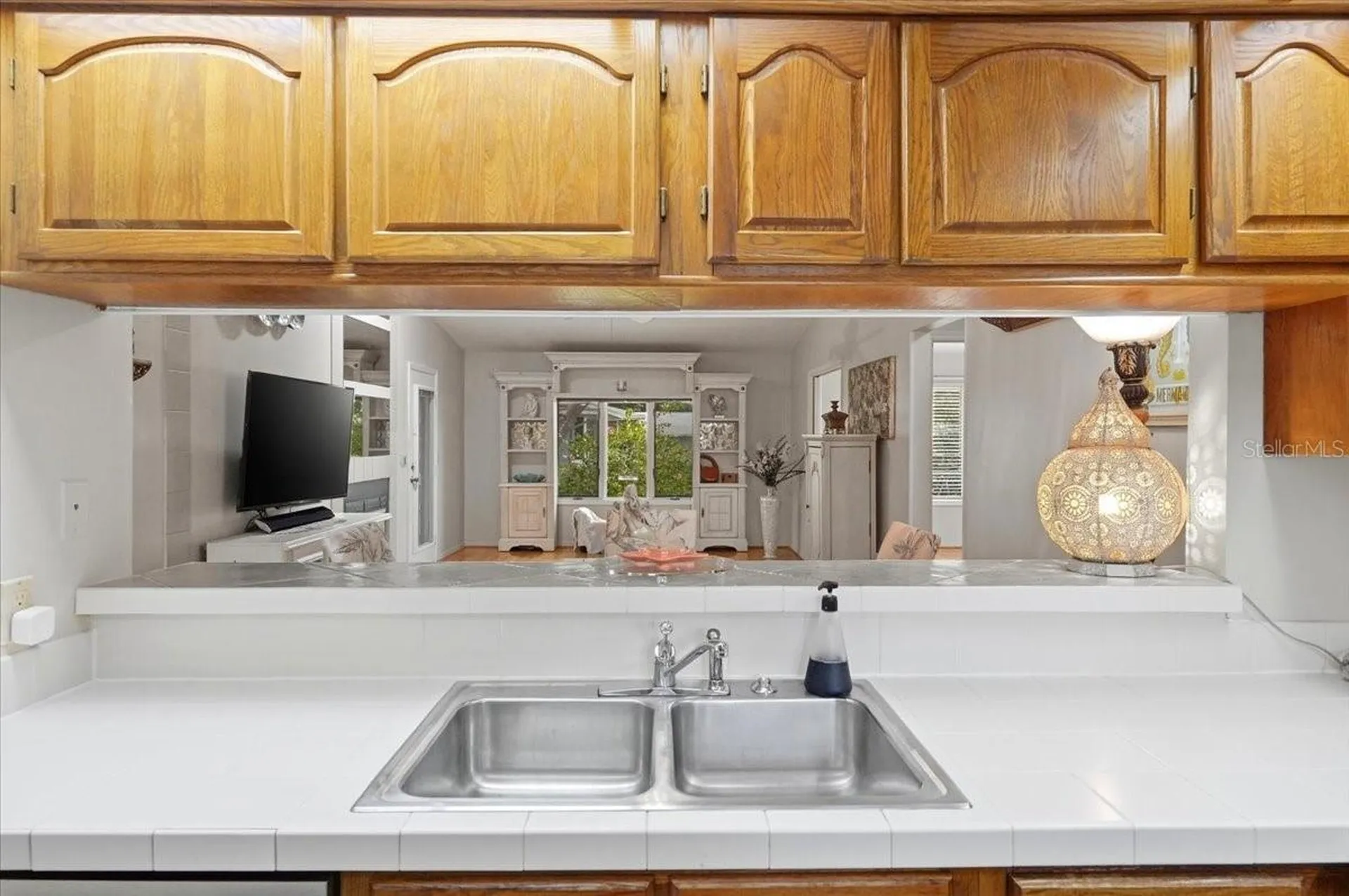 992 Spinnaker Court Tarpon Springs FL 34689