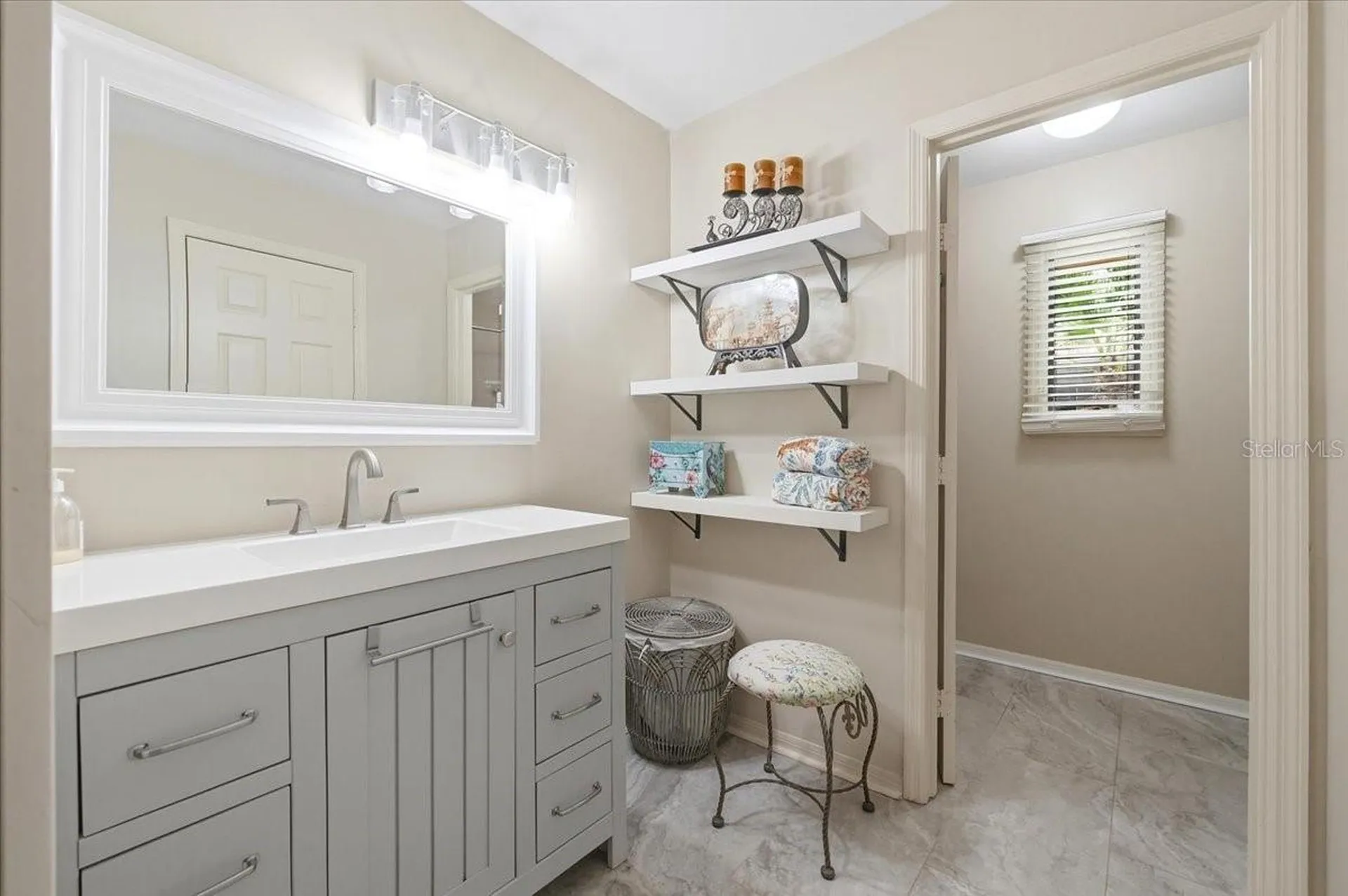 992 Spinnaker Court Tarpon Springs FL 34689