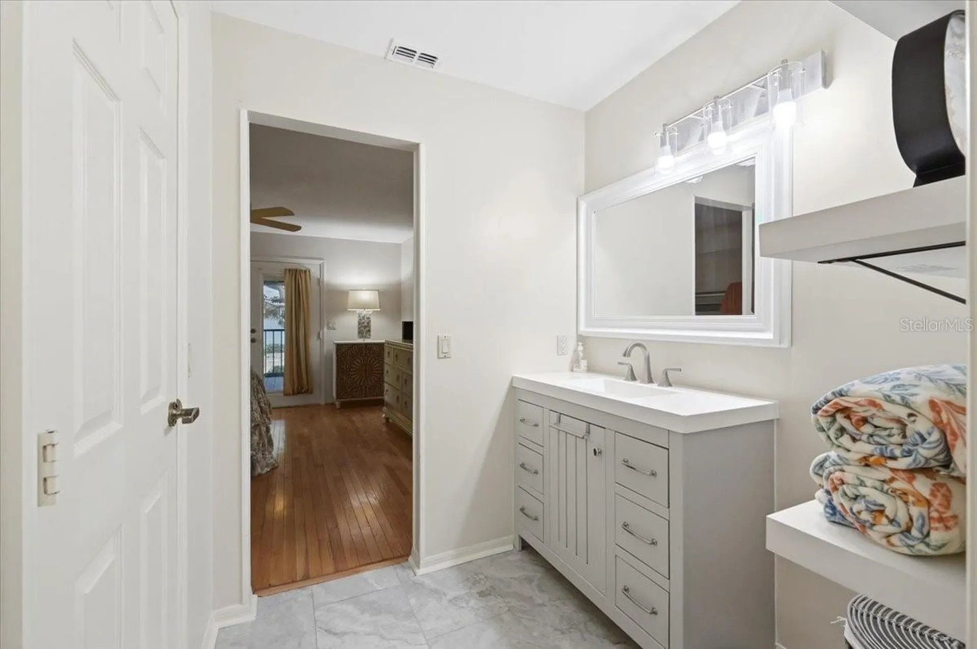 992 Spinnaker Court Tarpon Springs FL 34689