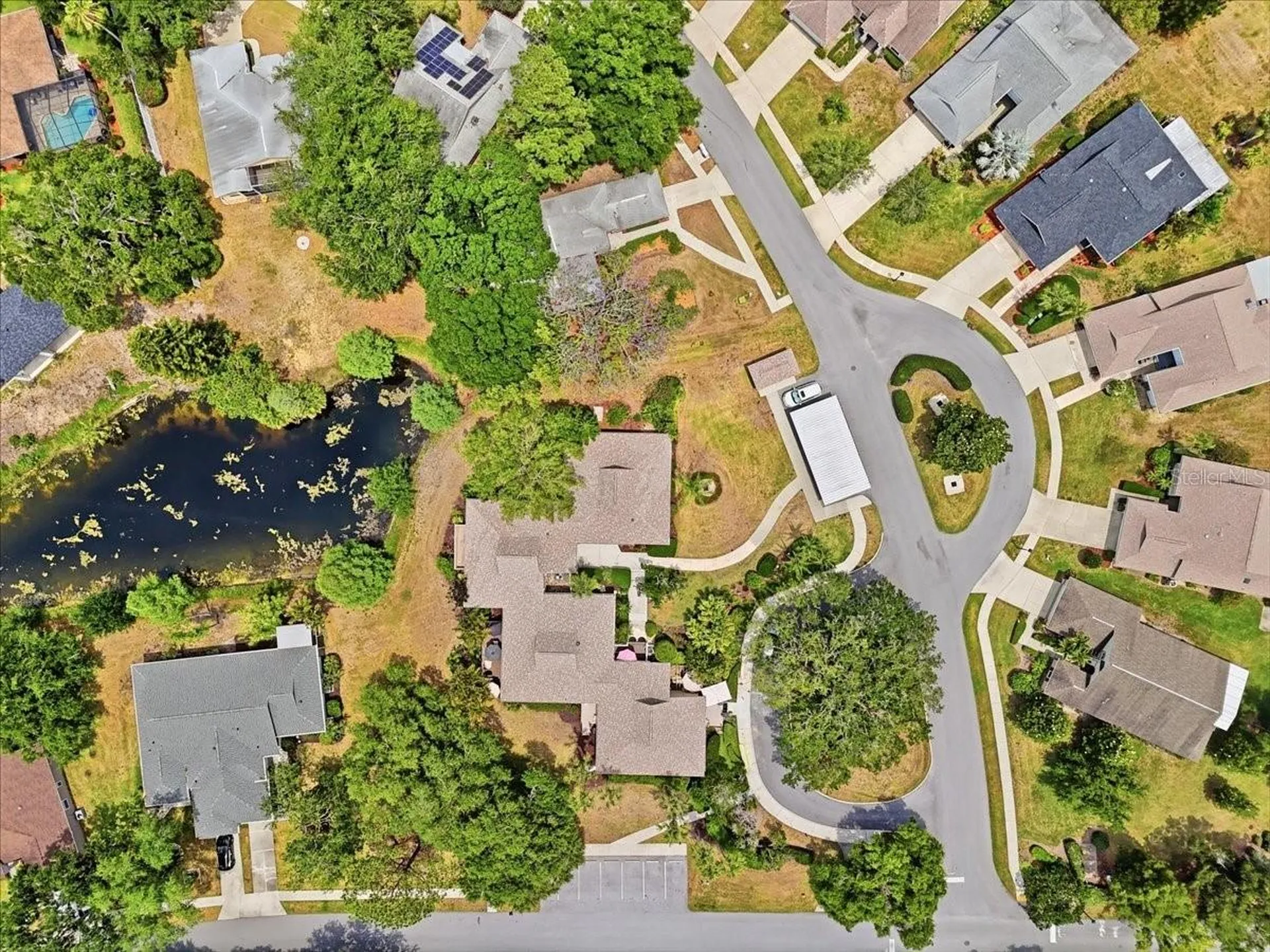 992 Spinnaker Court Tarpon Springs FL 34689