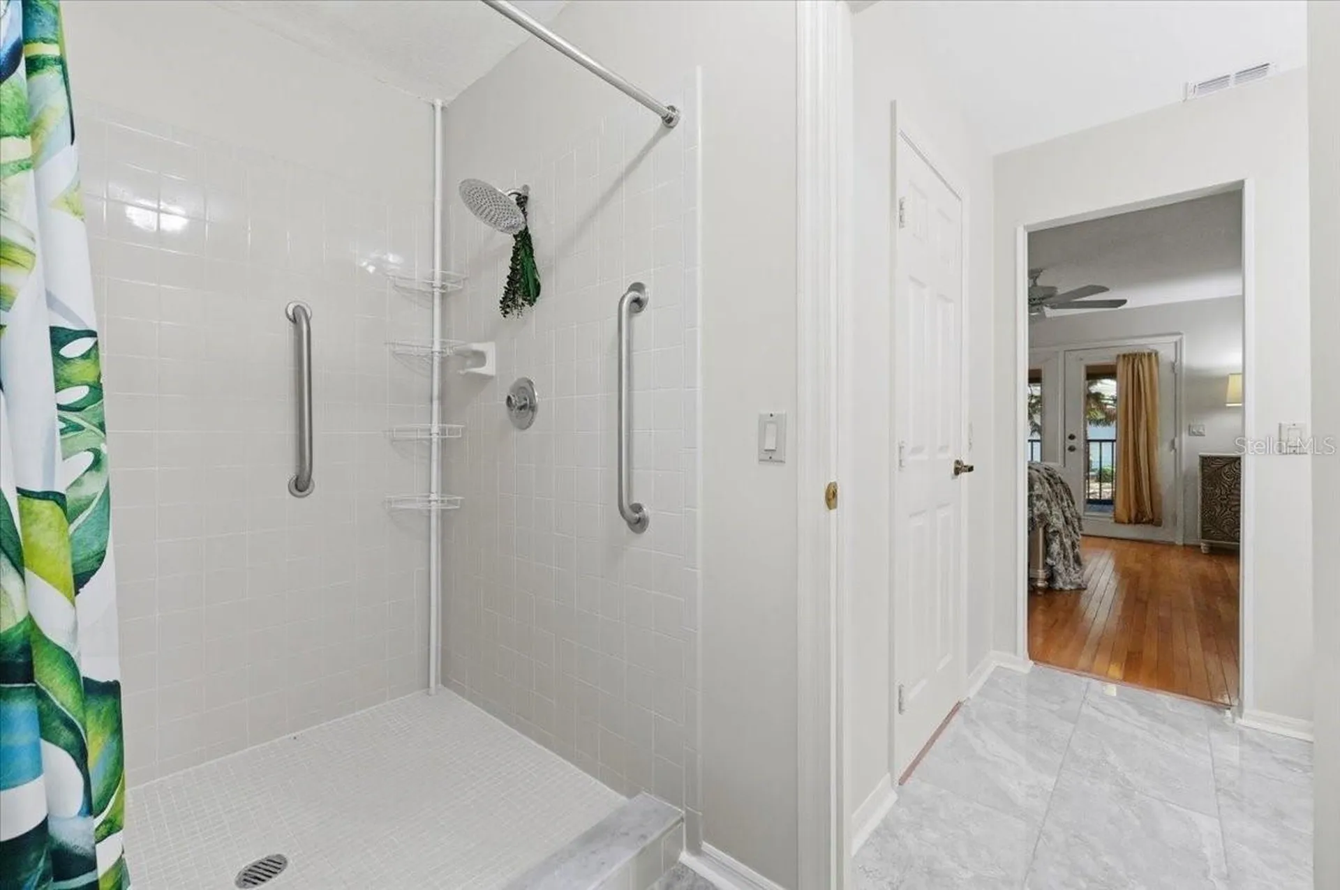 992 Spinnaker Court Tarpon Springs FL 34689