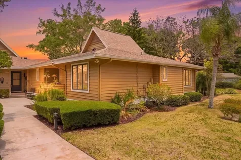 992 Spinnaker Court Tarpon Springs FL 34689