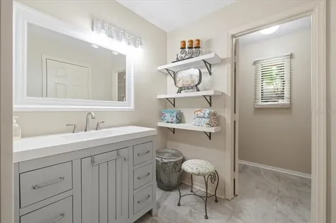 992 Spinnaker Court Tarpon Springs FL 34689