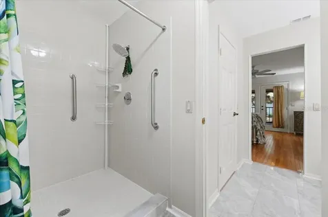 992 Spinnaker Court Tarpon Springs FL 34689