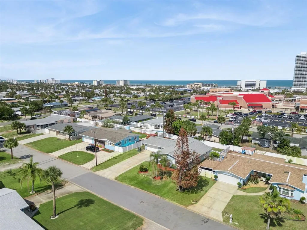 3050 Princeton Avenue Daytona Beach FL 32118