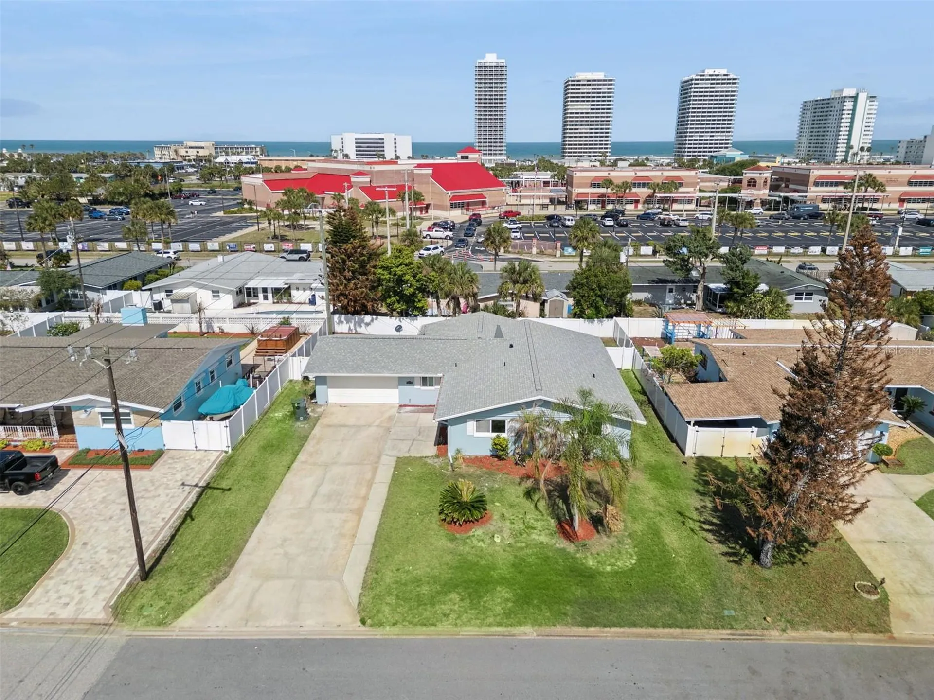 3050 Princeton Avenue Daytona Beach FL 32118