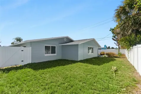 3050 Princeton Avenue Daytona Beach FL 32118