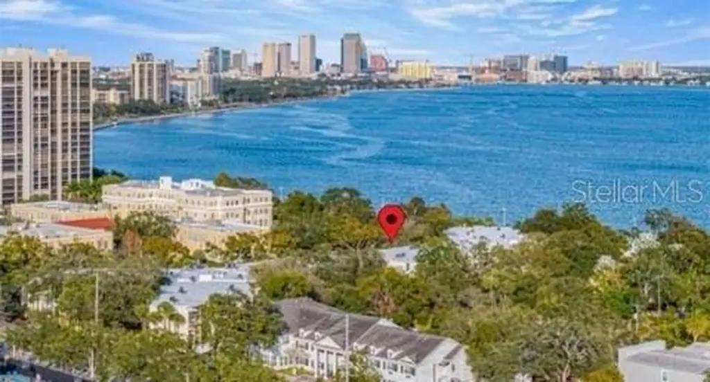 3325 Bayshore Boulevard Tampa FL 33629