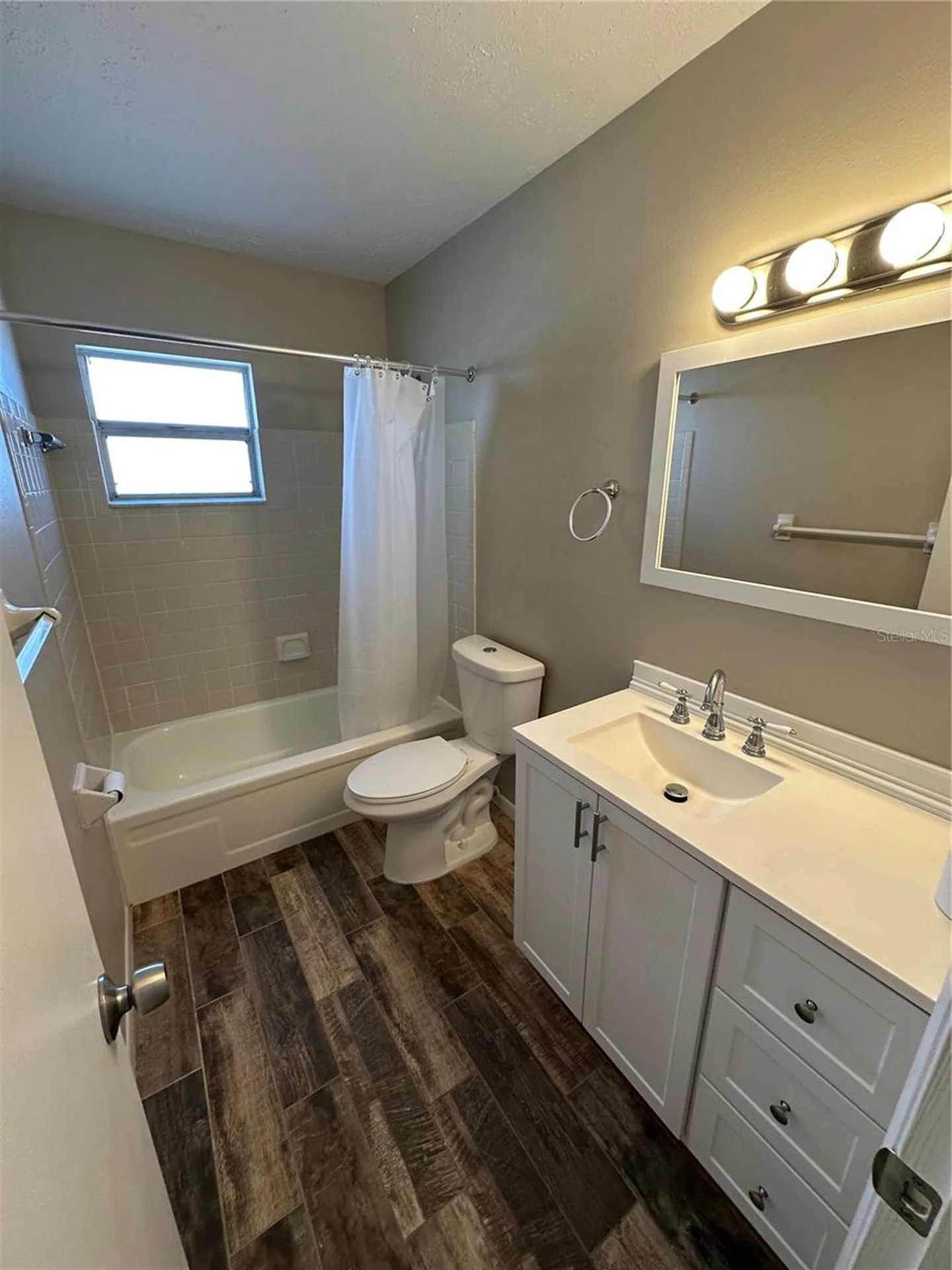 1025 Apollo Beach Boulevard Apollo Beach FL 33572